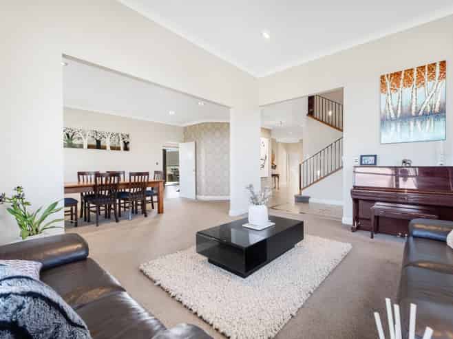 2 Armstrong Farm Drive, East Tamaki Heights