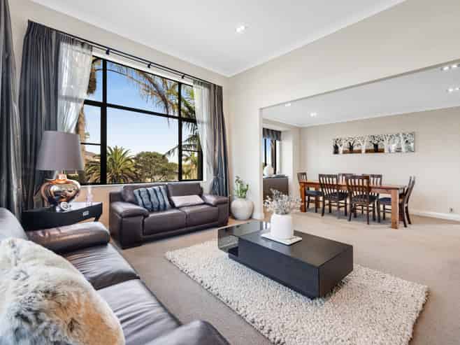 2 Armstrong Farm Drive, East Tamaki Heights