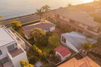 102 Harbour Drive, Otumoetai