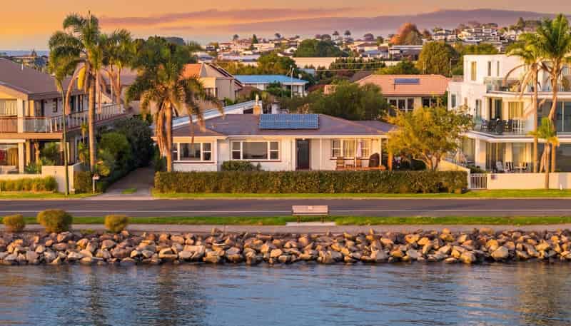 102 Harbour Drive, Otumoetai