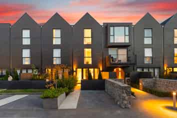 8/33 Kilmore Street, Christchurch Central