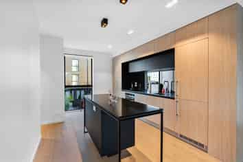 8/35 Kilmore Street, Christchurch Central