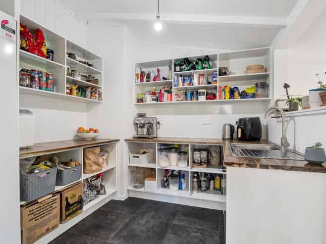 62d Poplar Grove, Whalers Gate