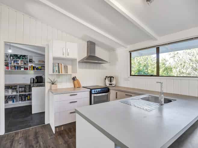 62d Poplar Grove, Whalers Gate