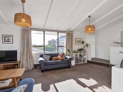 62d Poplar Grove, Whalers Gate