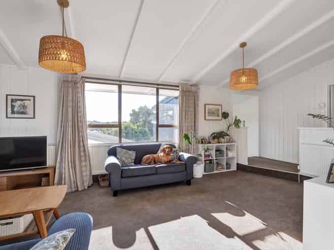 62d Poplar Grove, Whalers Gate