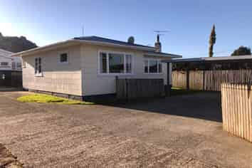 3 Island View Road, Western Heights