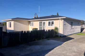 3 Island View Road, Western Heights