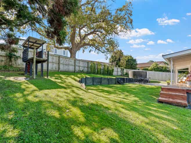 18 Penton Road, Stanmore Bay
