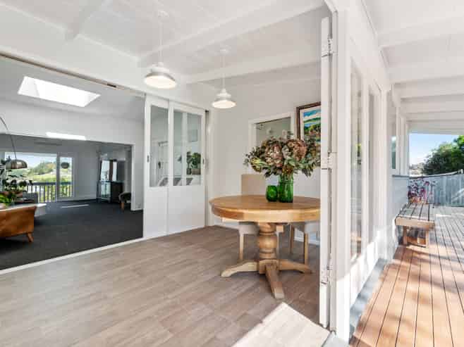 18 Penton Road, Stanmore Bay