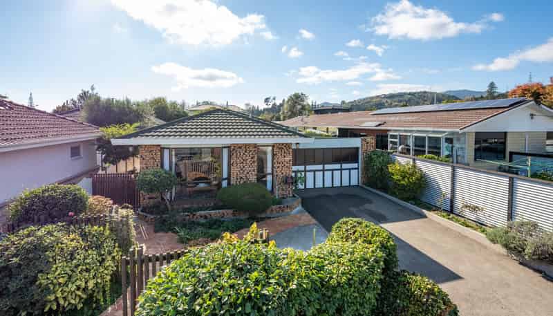 13 Ranui Road, Stoke