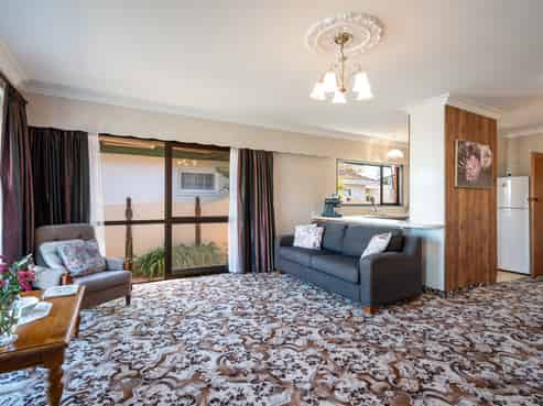 13 Ranui Road, Stoke