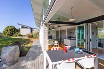 190b Paroa Bay Road, Russell