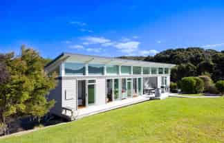 190b Paroa Bay Road, Russell