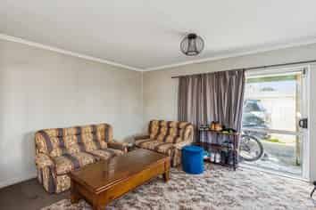 Manawatu / Whanganui - Address withheld