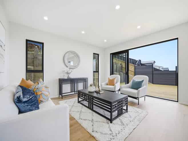 32 Kumukumu Road, Long Bay