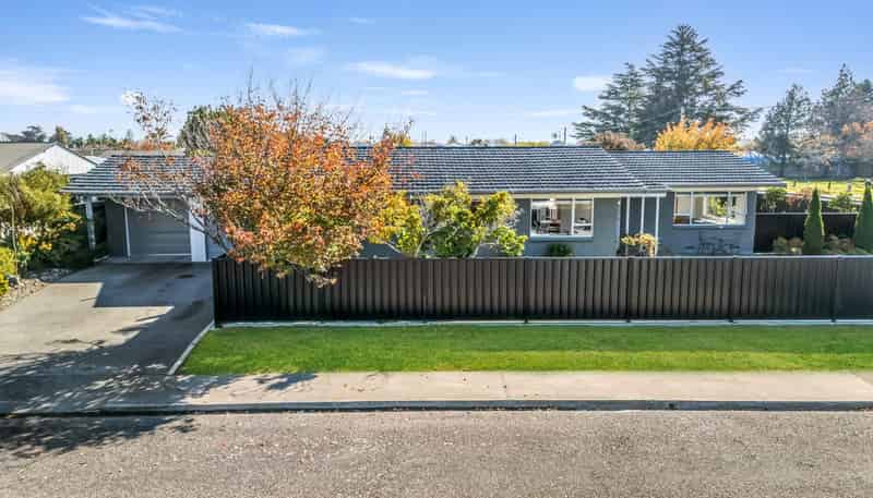 400 Frimley Road, Frimley