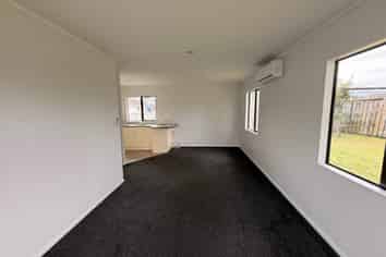 50A Barrys Road, Glendene