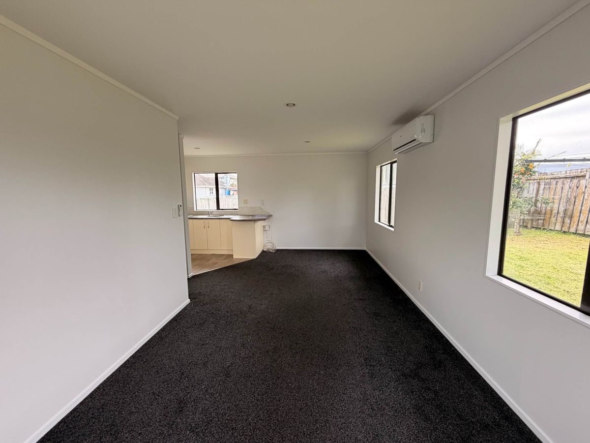 One Bedroom Flat with potential in Prime Glend... - Skats 4