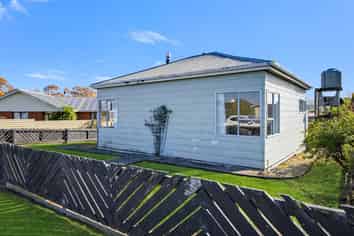 10 Keatoa Terrace, Owaka