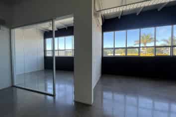 Quality First Floor Office in Kingsland