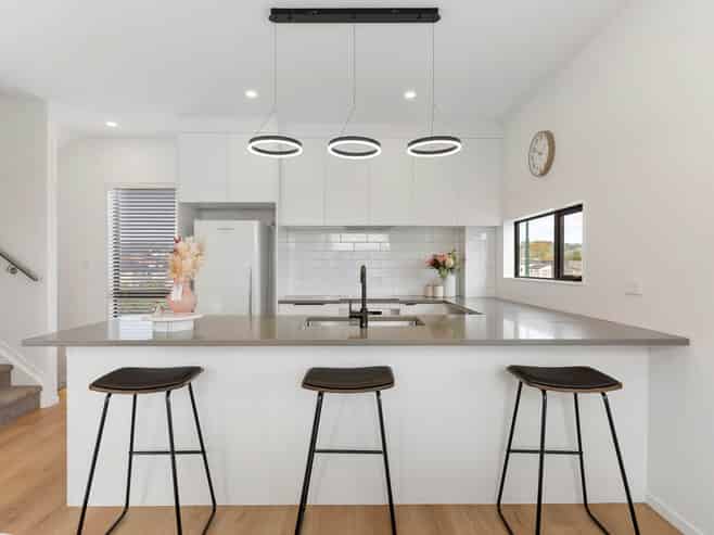 64 Whakatupu Road, Flat Bush