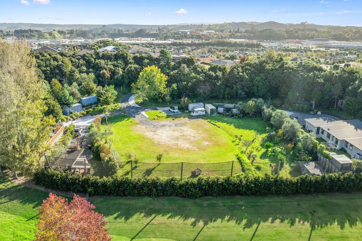 A Rare Development Opportunity in Pyes Pa – další