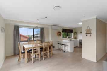 215A  Queen Street, Pukekohe