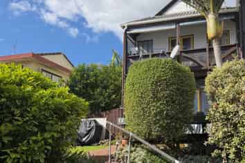 12/14 Fowlds Avenue, Mount Albert