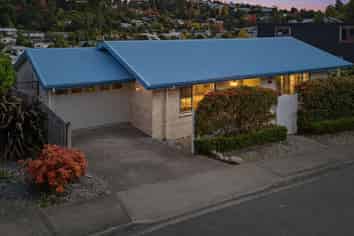 6 Valley Heights Road, Stepneyville