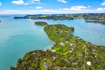 58 Ridge Road, Mahurangi East