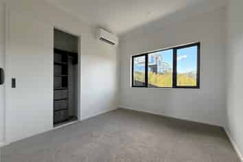 30 Ridgehill Rise, Flat Bush