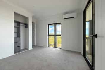 30 Ridgehill Rise, Flat Bush