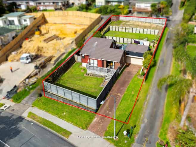 27 Oaktree Avenue, Browns Bay