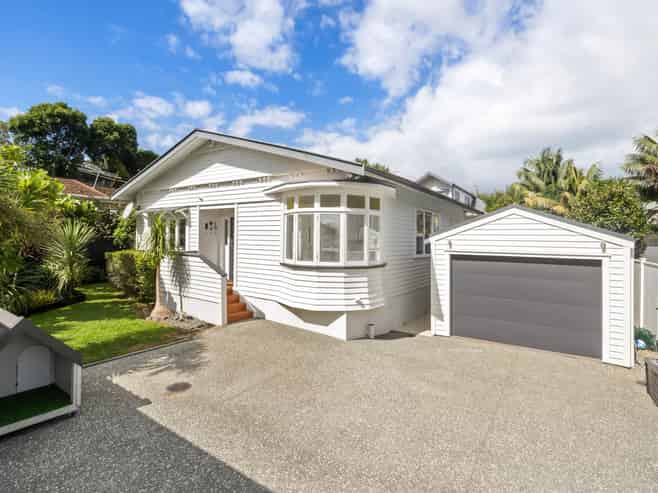 2/32 St Michaels Avenue, Point Chevalier