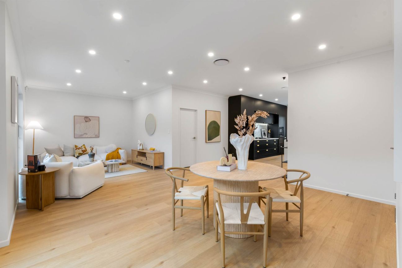 Quality Built, Buy with Confidence - Vista 3