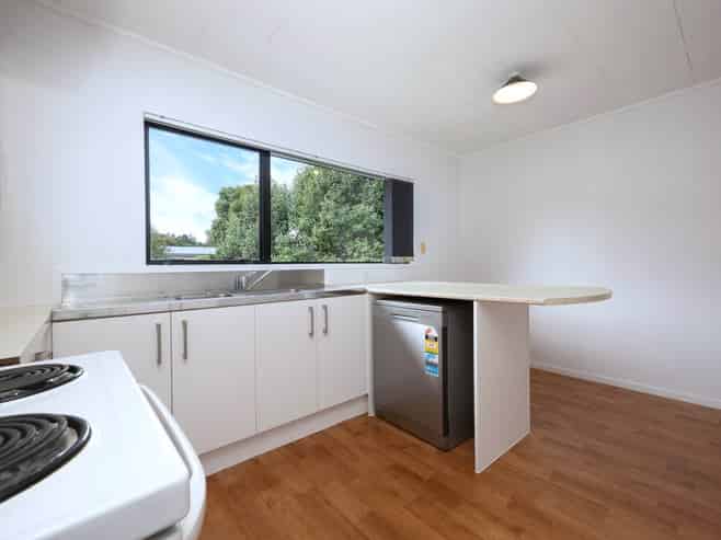 67 Meadowvale Rise, Titirangi