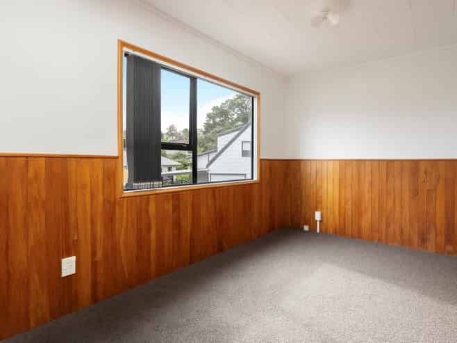 67 Meadowvale Rise, Titirangi