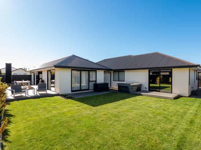 11 Vitalia Crescent, Lincoln