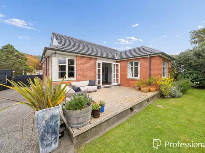 6 Anson Grove, Naenae