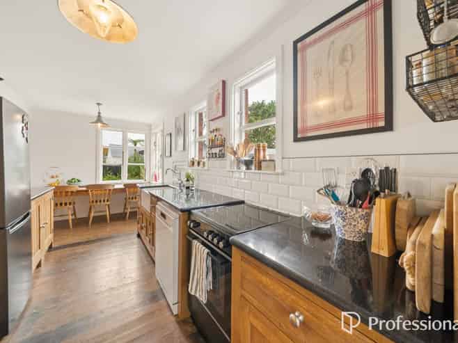 6 Anson Grove, Naenae