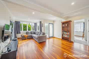 1/102 Horoeka Street, Stokes Valley