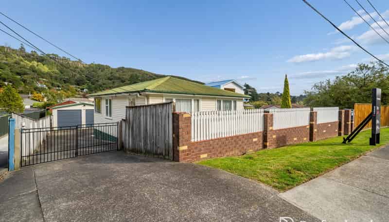 1/102 Horoeka Street, Stokes Valley