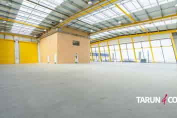 Premium Showroom Warehouse - Penrose