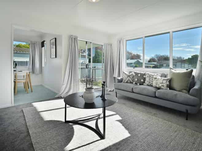 2/85 Diaz Drive, Flaxmere