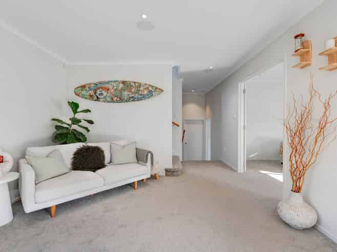 5 Barnacle Rise, Red Beach