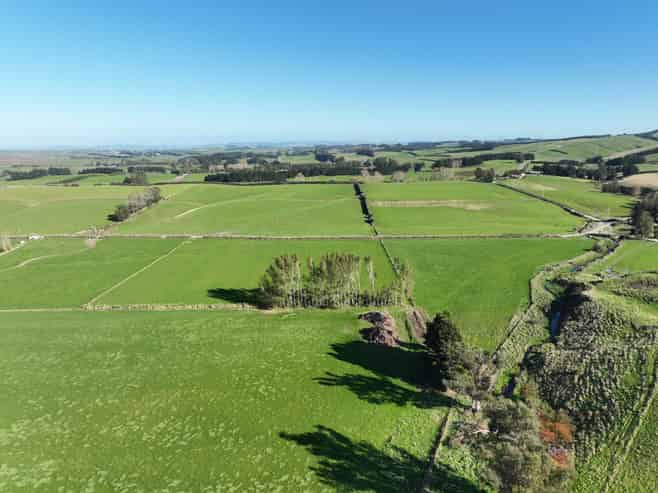 136 Coe Road, Lovells Flat