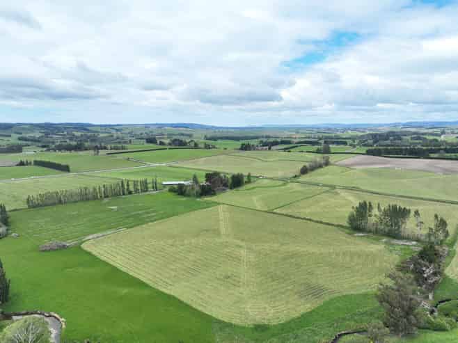 136 Coe Road, Lovells Flat