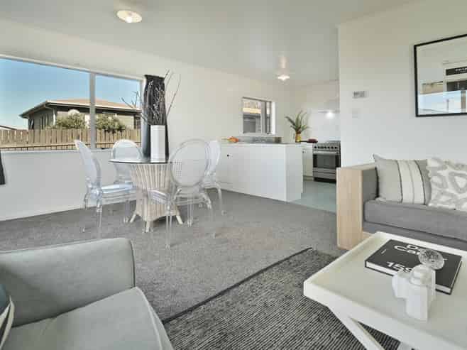 2/2 Tarbet Place, Flaxmere