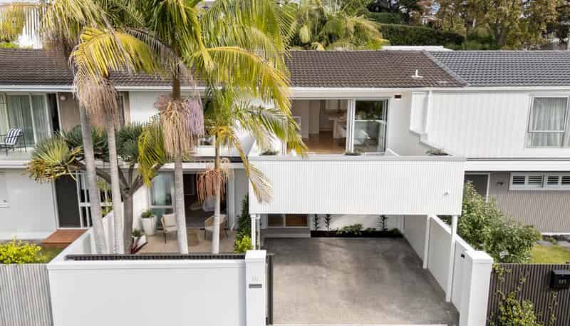 2/1 Taranaki Road, Kohimarama
